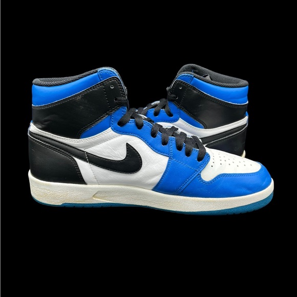 Nike Air Jordan 1.5 The Return a few flaws but nothing major.willing to trade. - Picture 2 of 15